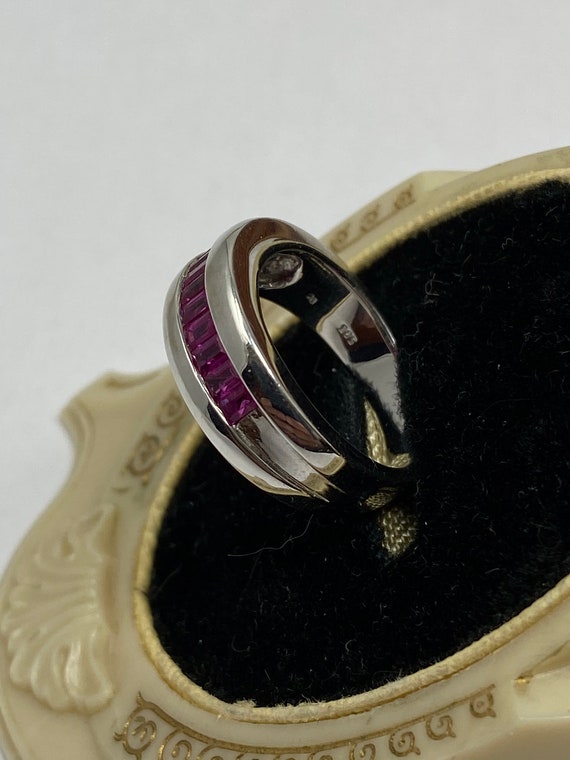 14Kt White Gold Natural Ruby Ring with a Professi… - image 5