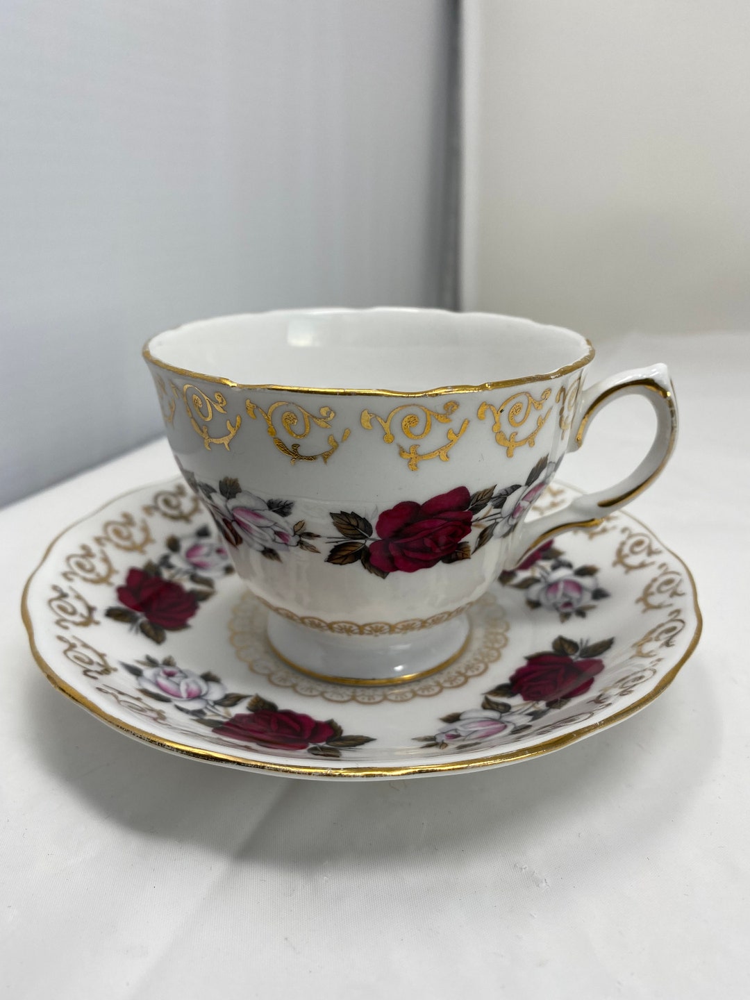 Colclough Red Roses Teacup and Saucer. - Etsy