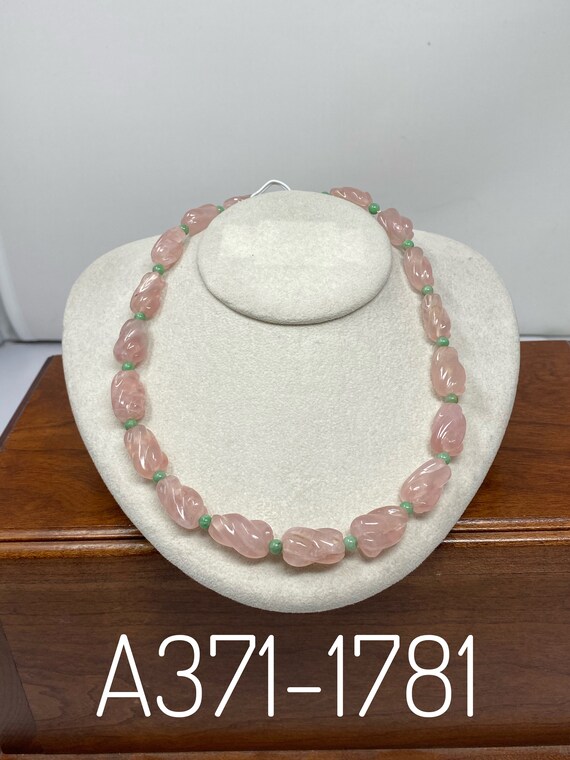 Antique Rose Quartz and Jade Necklace. - image 8