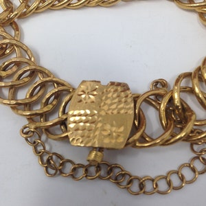 Antique Vintage Estate 22kt Yellow Gold Bracelet With a Professional ...