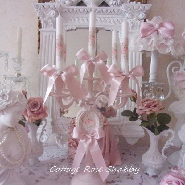 Chandelier vintage, rose poudré, shabby romantique, empreint de douceur !