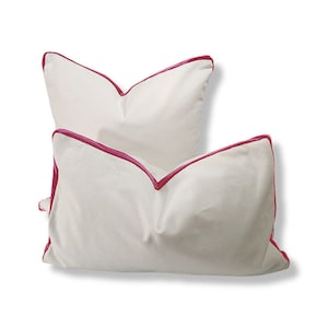 White Cotton Boxed Pillow Cover with 1/2in. Fuchsia Velvet Gusset Detail