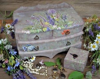 Upcycled Wooden Jewelry Box, Faux Stone Finish, Wildflower Motif