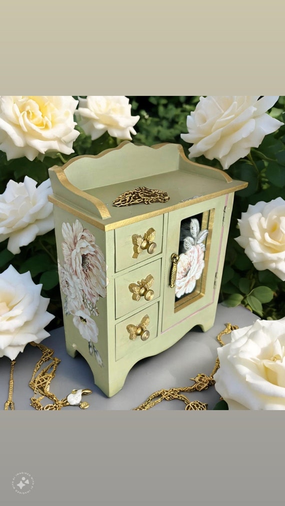 Sage Green and Gold Painted Vintage Jewelry Box, G