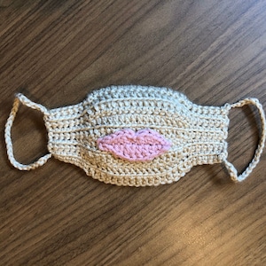 Crocheted protective face mask image 3