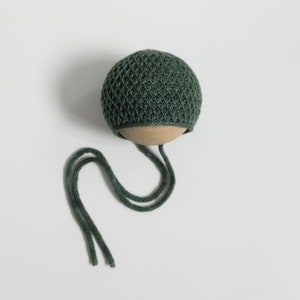 Green baby bonnet, knit photography props, knit baby props, newborn bonnet