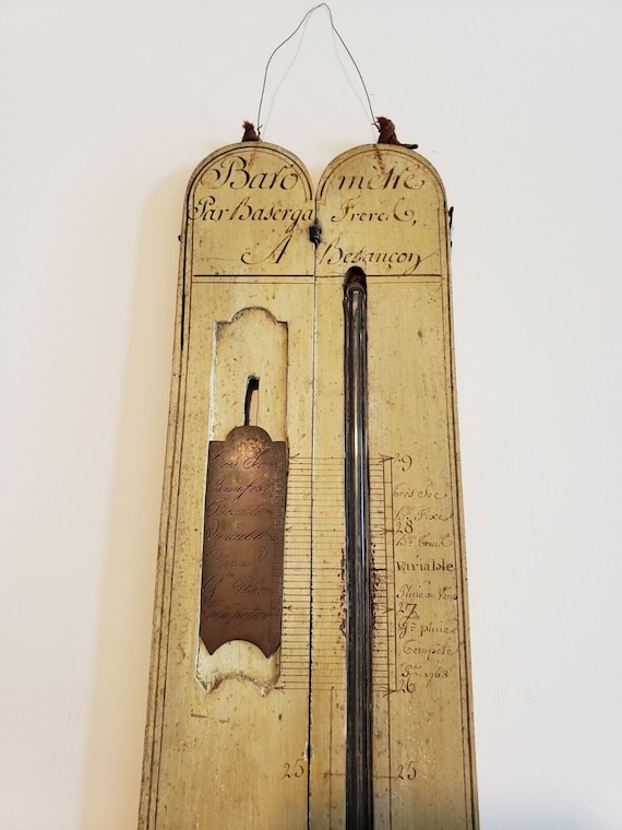 Early 17th - 18th century portable french baromete