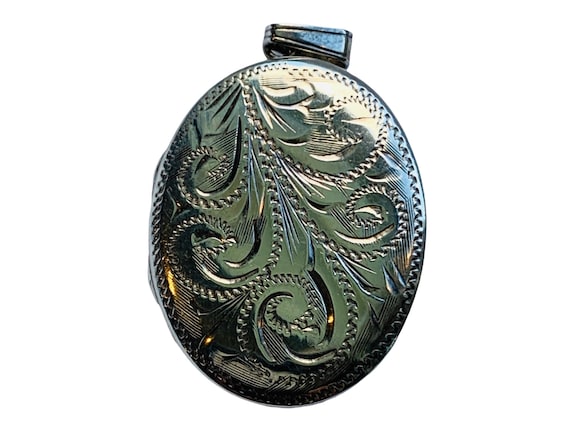 Silver Locket| Oval locket| Vintage Silver |Locket