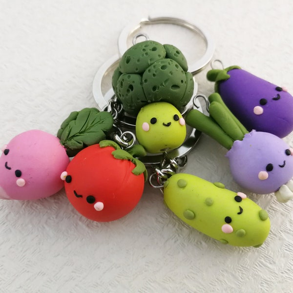 Kawaii légume porte-clés radis tomate concombre oignon brocoli aubergine BFF cadeau végétarien mignon porte-clés alimentaire charme végétalien