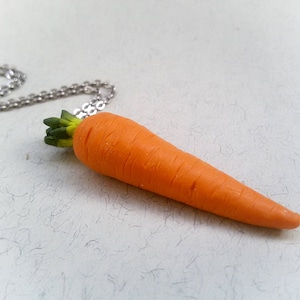 Carrot necklace Mini food Jewelry Vegan necklace Carrot Pendant Vegan gift Miniature Food Pendant Vegetarian Jewelry Vegetable necklace