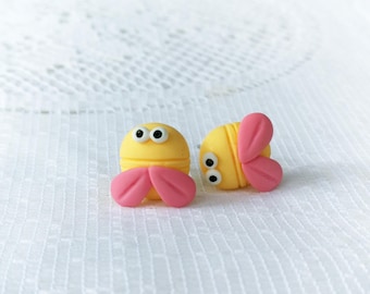 Bumble Bee earrings Kawaii Flower and Bee studs