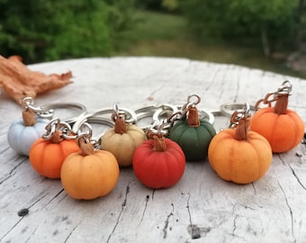 Handmade Polymer Clay Pumpkin Keychain: Custom color, Fall key ring, Thanksgiving Gift