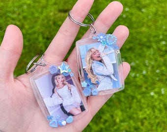 Sabrina Carpenter 2pc Decorated Photo Keychains