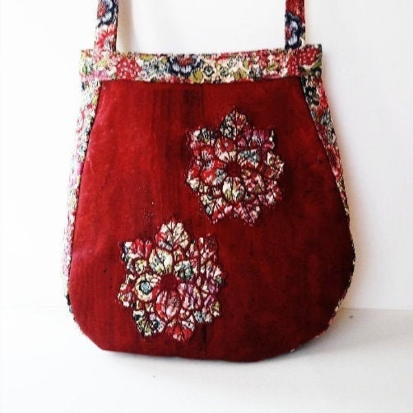 Sac à main femme sac brodé sac  tissu liège bordeaux broderies fleurs appliquées  sac soufflet.