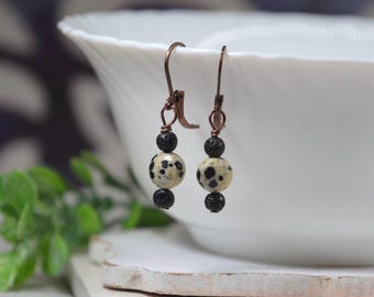 Pendientes de jaspe dálmata y roca de lava / Estilo bohemio chic / Joyas para mujer sin níquel