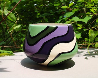 Flora Planter | Ceramic Pottery | Design-Hazey Wavy