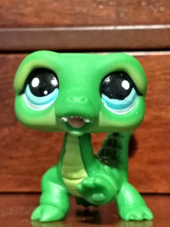 littlest pet shop alligator