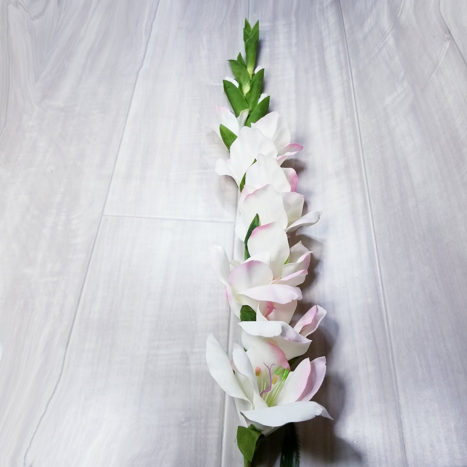 Artificial White Gladiolus, Gladioli, Gladiolasfaux Gladioli