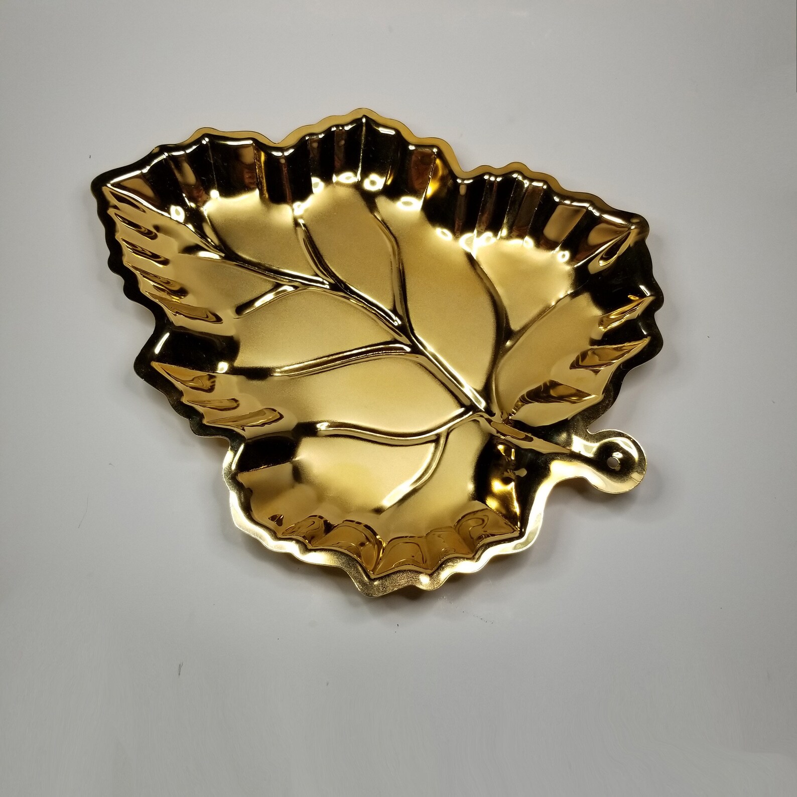 Vintage Gold Plated Leaf Trayvintage Gold Plated Dishfruit Pastry
