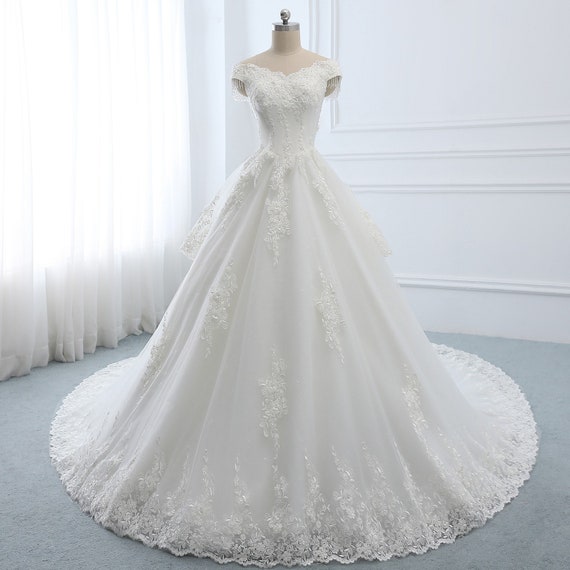 2019 Aline Princess Wedding Dress Unique White Lace Applique | Etsy UK
