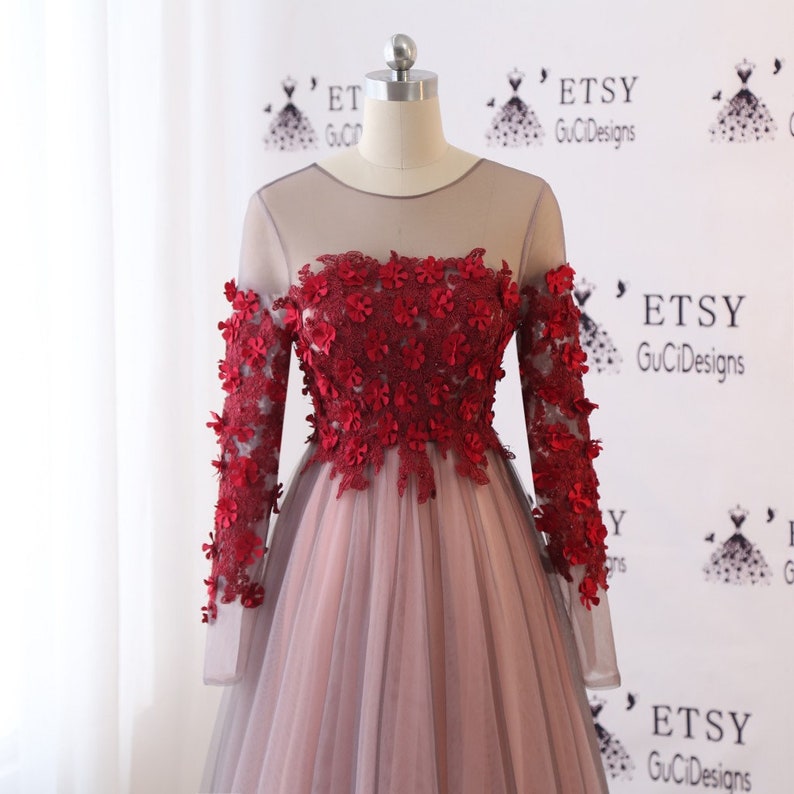 2019 Prom Ball Gown Dresses Long Gray Red Evening Dress Long Sleeve O neck Tulle Dress Lace Flower Women Girl Formal Party Dress Bridal Gown