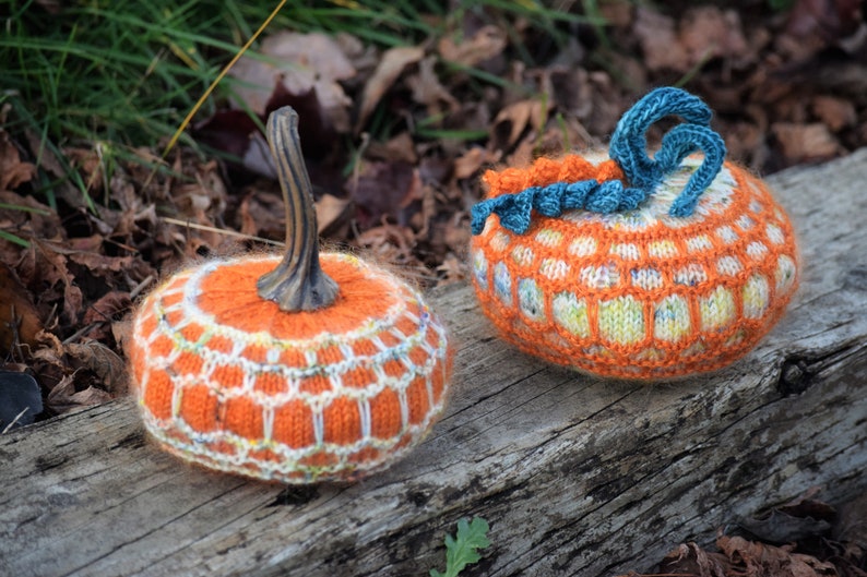 Jack-Be-Little Pumpkin PDF Knitting Pattern image 3