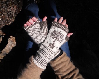Topiary Fingerless Mitts PDF Knitting Pattern