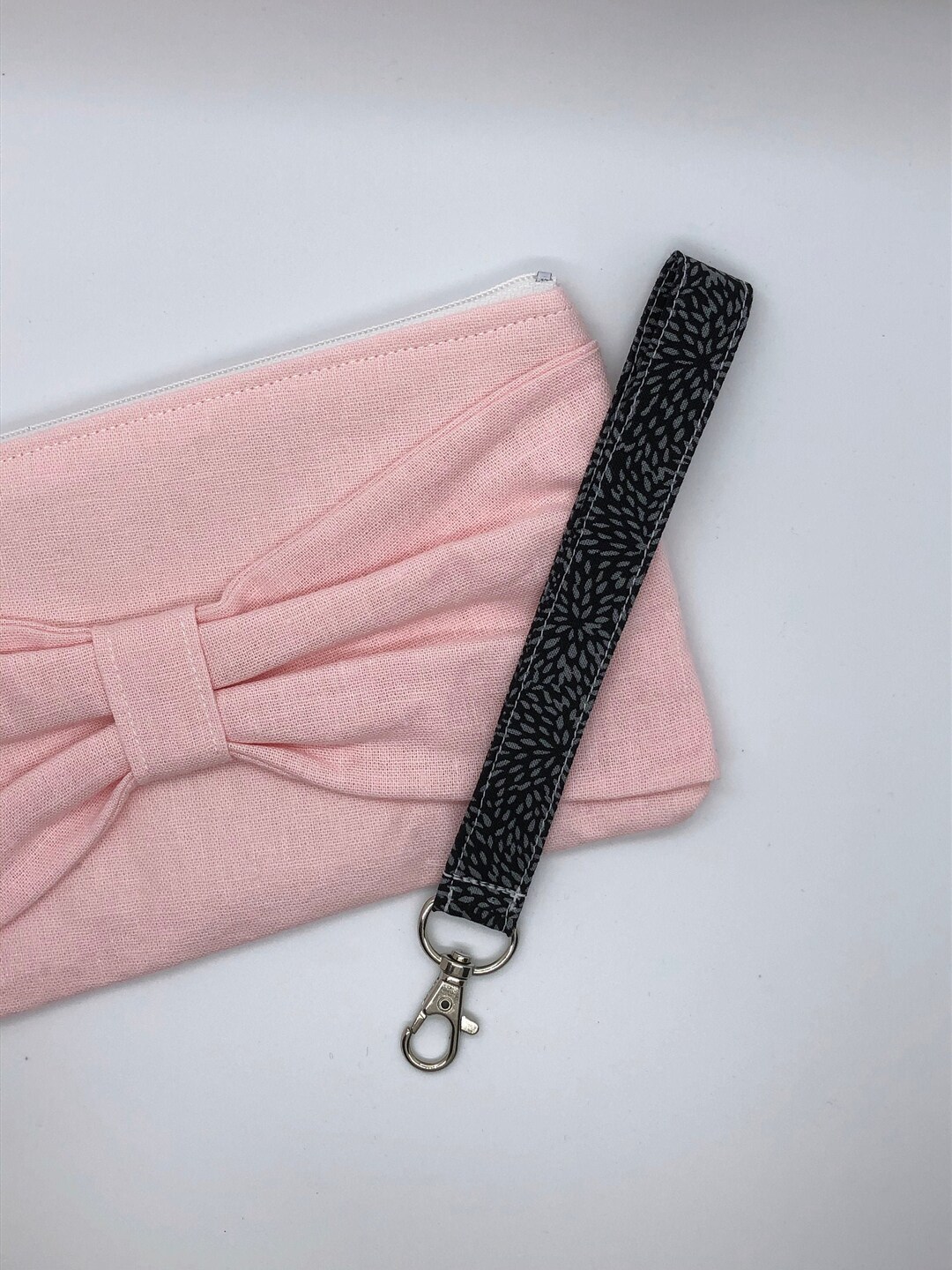 Uniclife Braccialetto Portachiavi Elastico, Portachiavi Intrecciato per Chiavi Auto e Badge, con 2 Anelli, Gancio e Laccetto per Telefono, Braccialetto Carino per Uomini e Donne (Beige