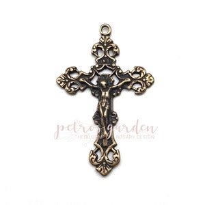 Solid Bronze Ornate FLEUR DE LIS Crucifix Rosary Crucifix Rosary Parts Catholic Pendant Jewlery Religious Charms Antique Reproduction