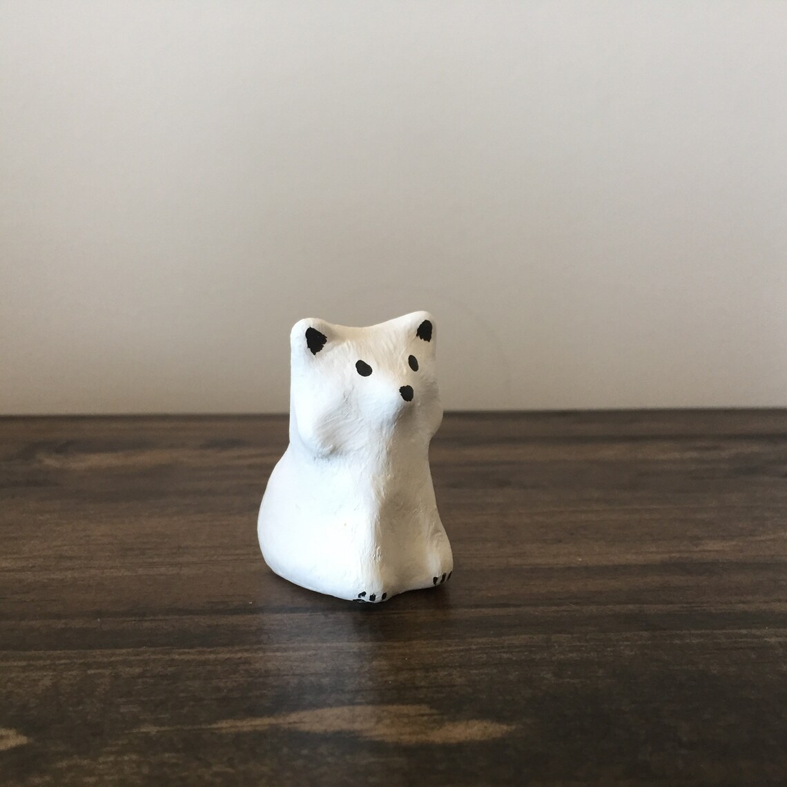 Arctic Fox figurine. Animal totem. White Fox sculpture. Clay | Etsy