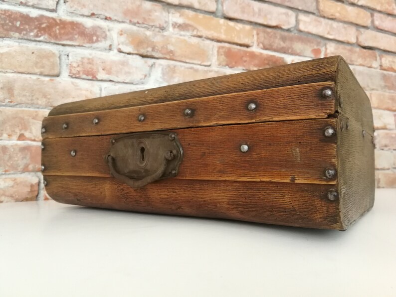 Antique wooden briefcase vintage luggage bag travel case old victoria era steampunk 19th century box decor photography primitive vampir rare