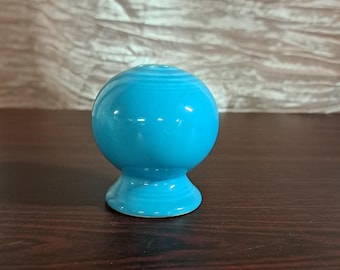 VINTAGE Fiesta (by Homer Laughlin) | Turquoise | Salt Shaker