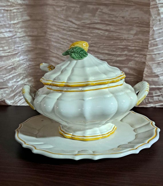 VINTAGE Nora Fenton | Bassano Tureen | Import - Hand Painted - Etsy