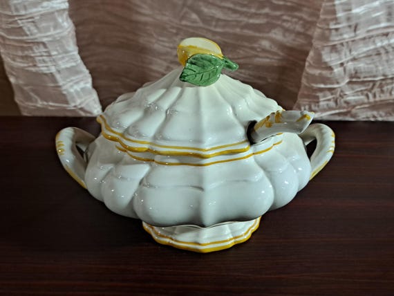 VINTAGE Nora Fenton | Bassano Tureen | Import - Hand Painted - Etsy