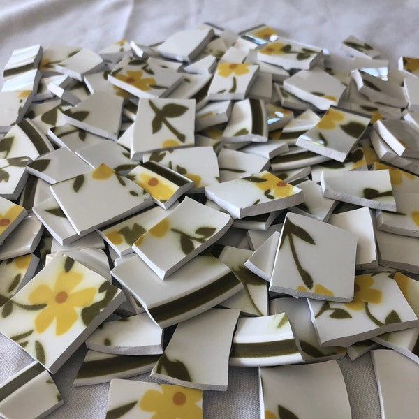 Hand Cut China Tiles Yellow Flowers Greenery Mosaic Tiles 2lbs 4.2oz