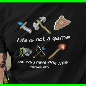 Das Leben ist kein Spiel christliches Shirt 8 Bit Retro Tshirt T-Shirt T-Shirt Bekleidung Kleidung Bella Canva 3001 Trendy Casual Komfortable Soft Ringspun