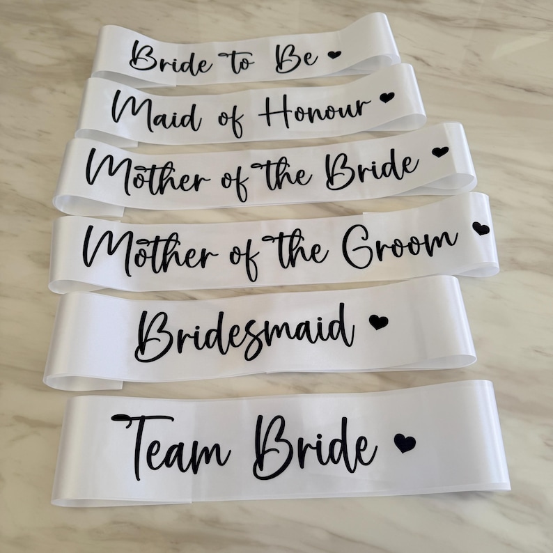 Écharpe de mariage pour mariée de l'équipe - Écharpe de nuit en satin or rose pour mariage, cadeau de demoiselle d'honneur et décorations d'enterrement de vie de jeune fille White/Black Writing