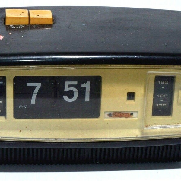 Vintage Sanyo Flip Clock Radio 1970's 6CA - T45 Retro RARE Black Mid Century