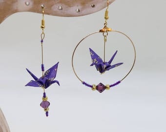 Asymmetrical origami earrings, creole and dangling, Swarovski pearls, Japanese paper, washi cranes, purple and gold