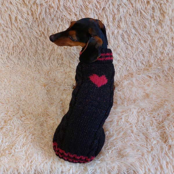 Dog jumper heart, sweater heart for dachshund