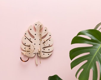 Monstera leaf pegboard