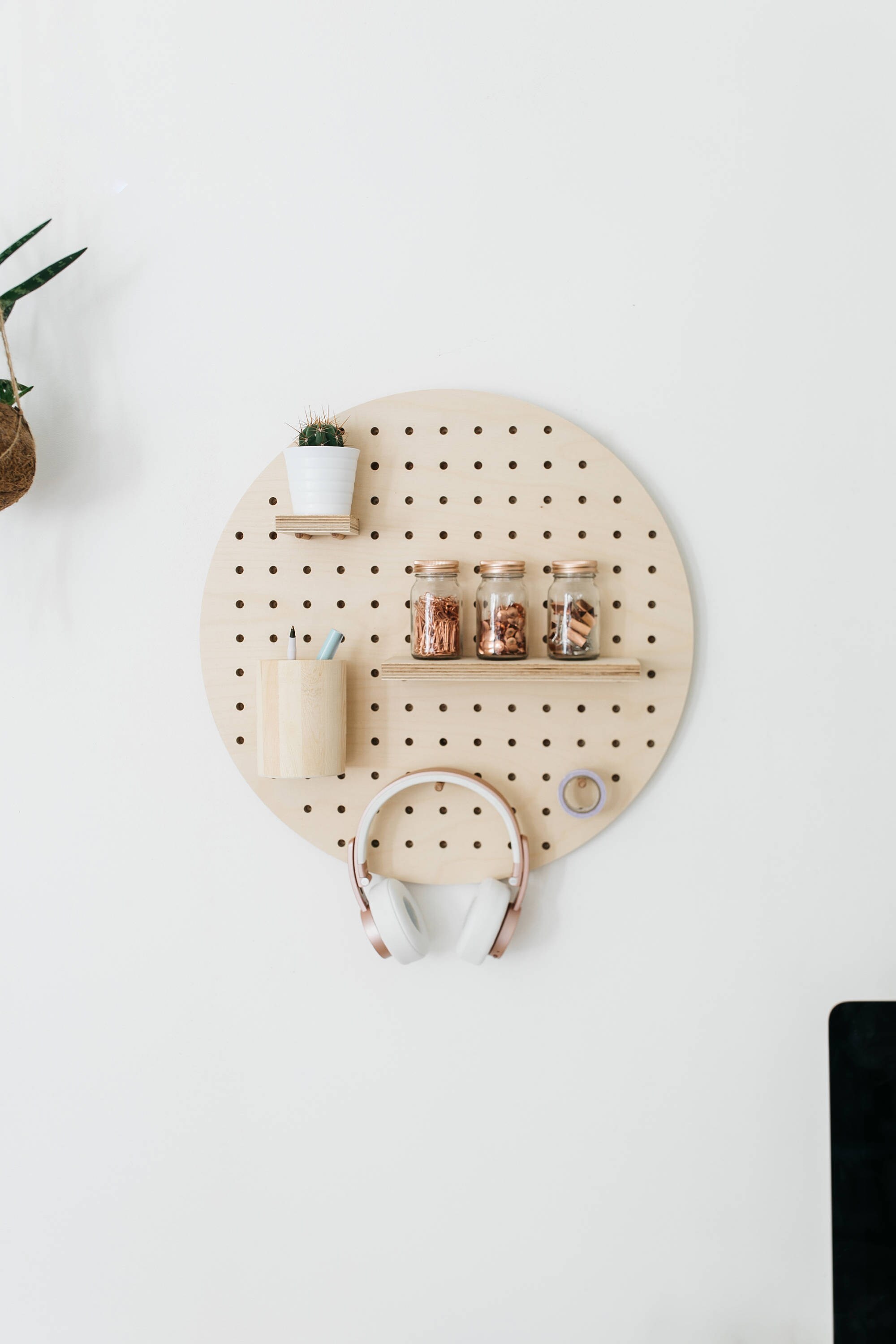 Pegboard Panneau Perforé en Bois Rond