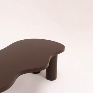 Wooden coffee table with organic shape and pretty curves HARICOT image 8