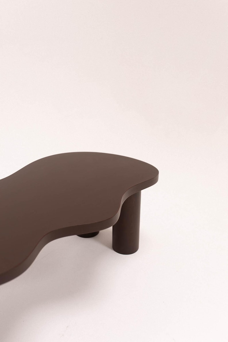 Wooden coffee table with organic shape and pretty curves HARICOT image 8