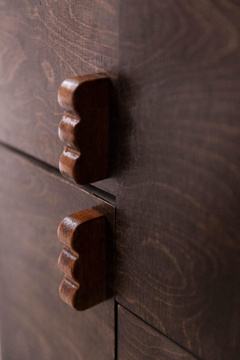 Wavy beech wood furniture knob image 5