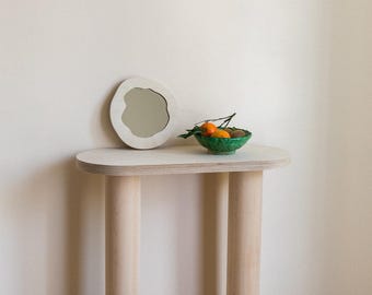NOLINA natural console