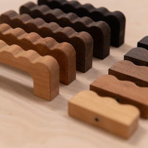 Mango ondulado de madera de haya imagen 9