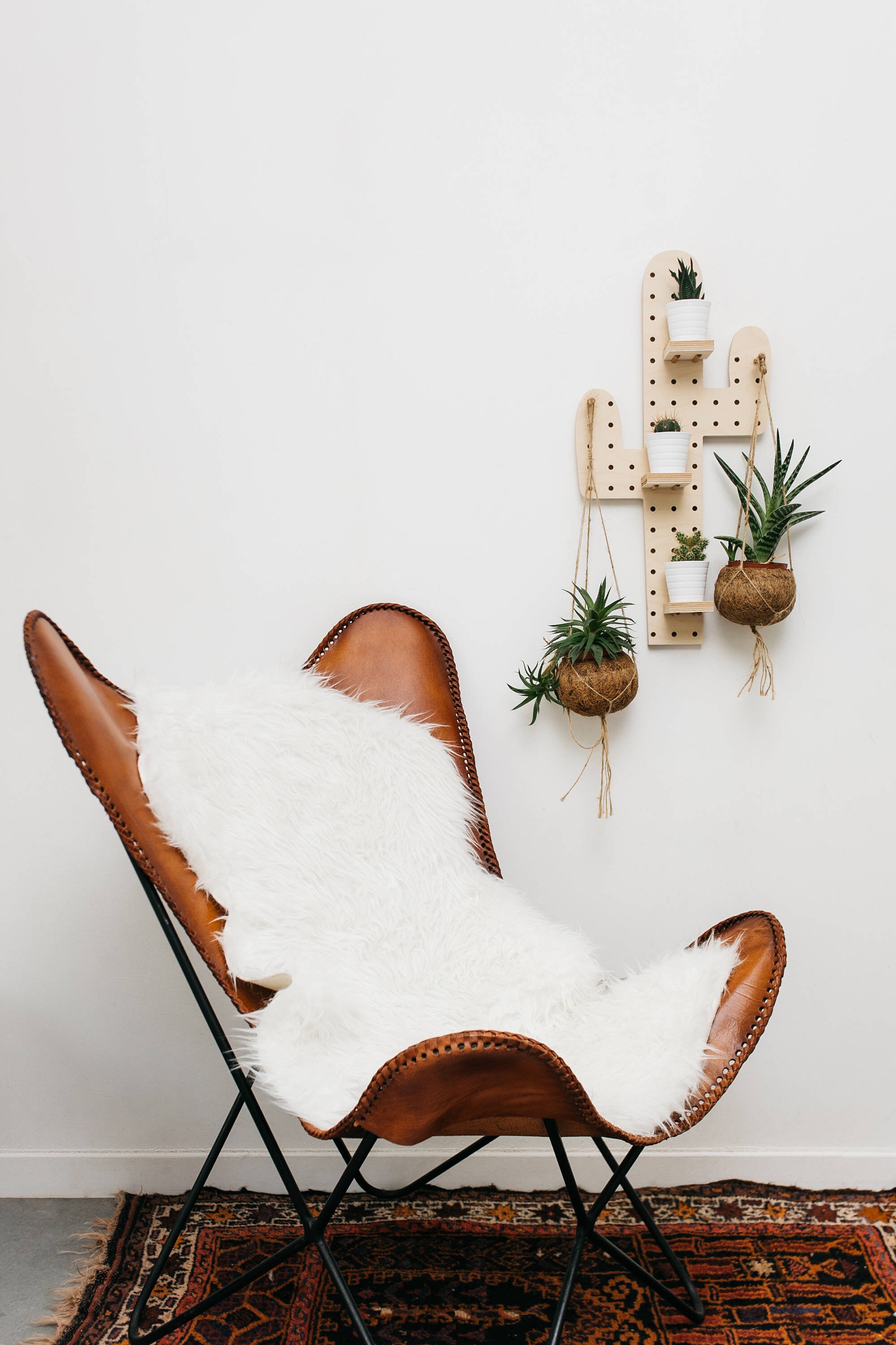 Pegboard Panneau Perforé en Bois Forme de Cactus