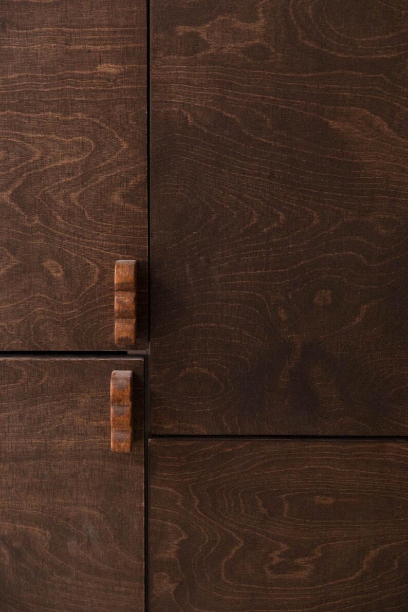 Wavy beech wood furniture knob image 3
