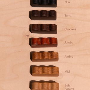 Wavy oak furniture knob image 9